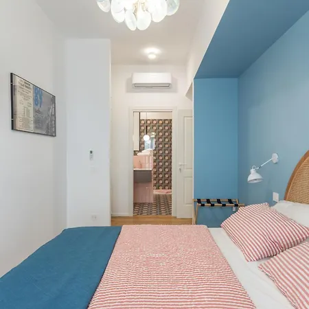 Domus Veneranda * Rzym