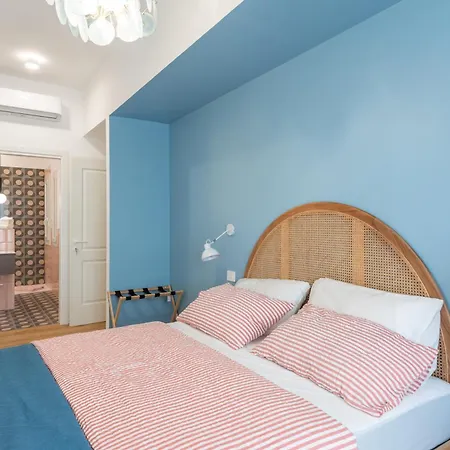 Domus Veneranda Ferienhaus *