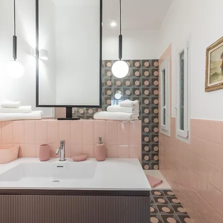 Domus Veneranda * Roma