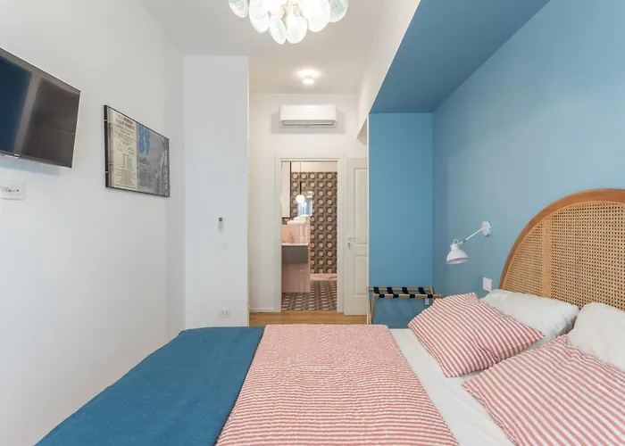 Domus Veneranda * Ρώμη